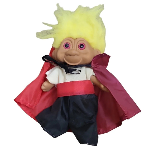 Vintage Troll Dracula vampire doll - Picture 1 of 2